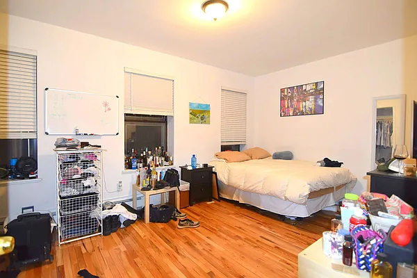 Rented by Manhattan Spaces | media 42