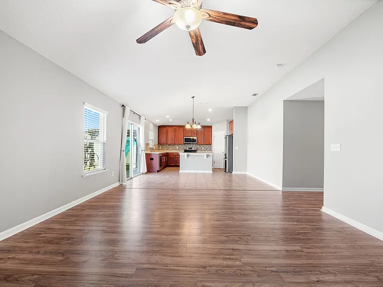 7377 Benes Trl — Photo 16