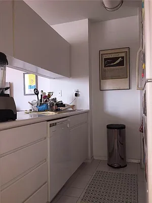 Rented by R New York | media 14