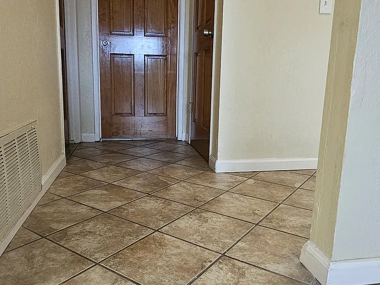 Beautiful 1 Bedroom apartment