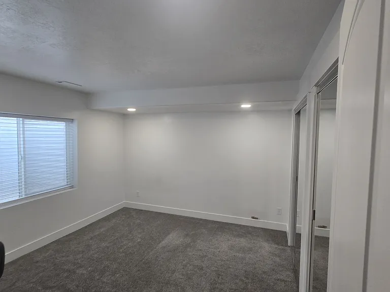 2082 N 4100 W — Photo 4