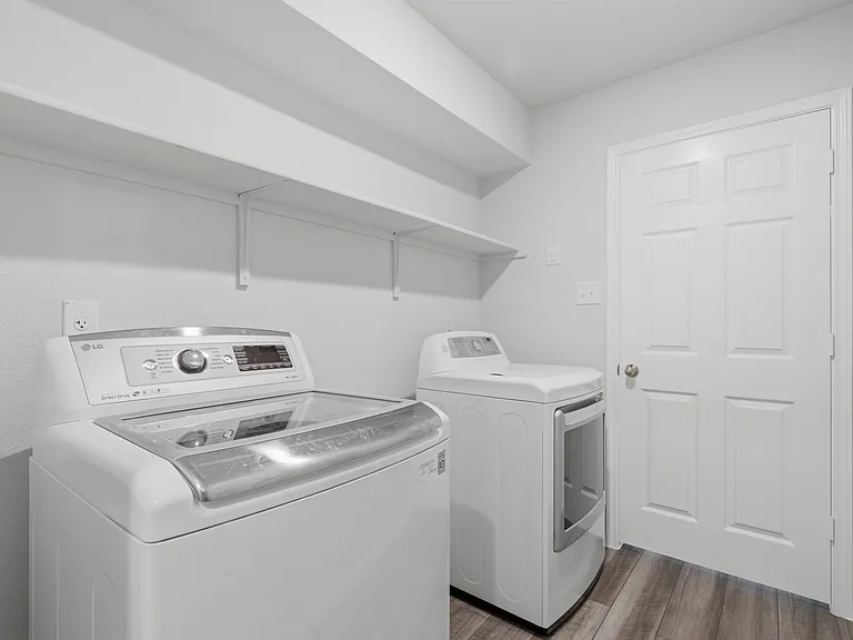 1310 Prospector Trl — Photo 10