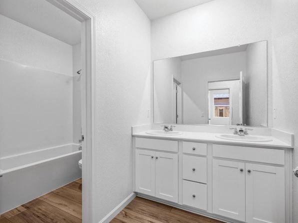 2177 Mickelson, Linda, CA 95901
