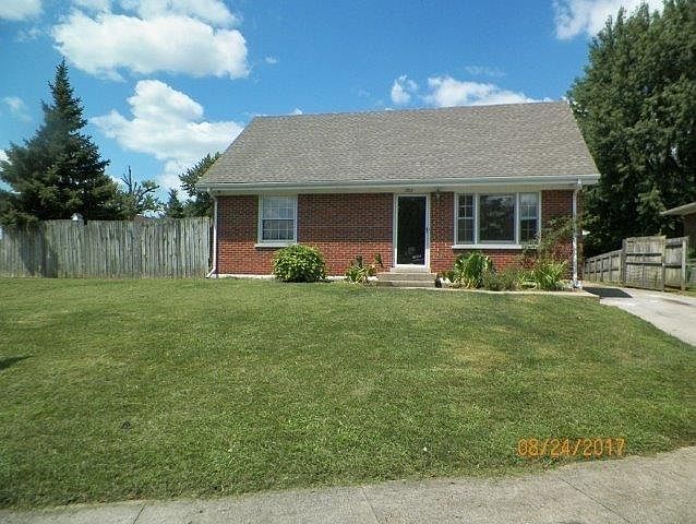 1st image of 1725 Foxborough Cir