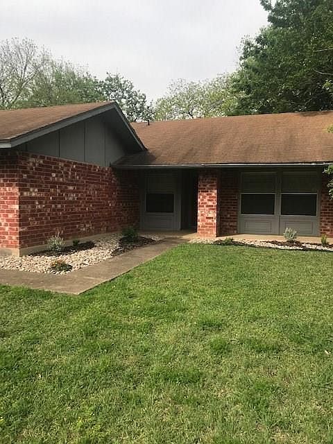 1st image of 12316 Bainbridge Ln