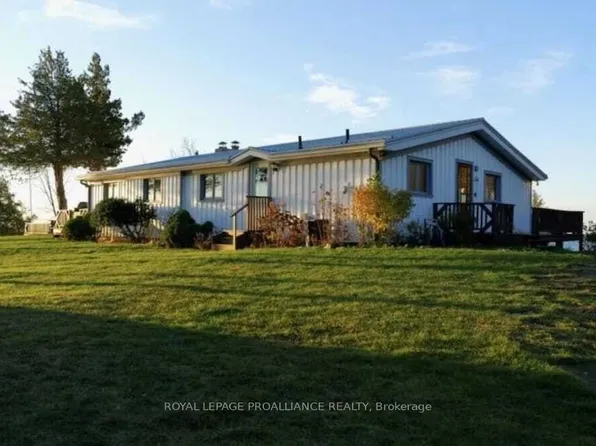 217 Cemetary Ln, Prince Edward County, ON K0K 2T0