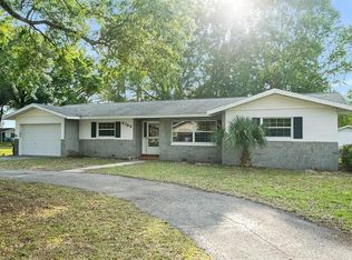 9782 County Road 121, Wildwood, FL 34785