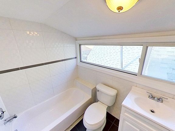5th image of 316 Summer Ave APT 3