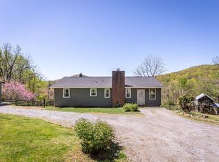 5689 Bear Foot Ln, Elkton, VA 22827