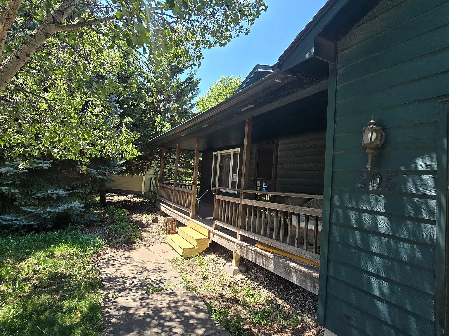 3 bed, 1008 sqft, $2,000 — Photo 1