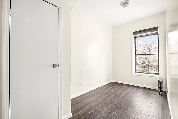 Rented by HBRE LLC | media 12