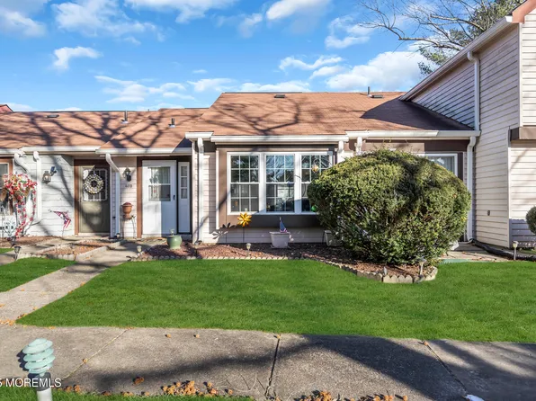 441D Dartmoor Way, Manchester, NJ 08759