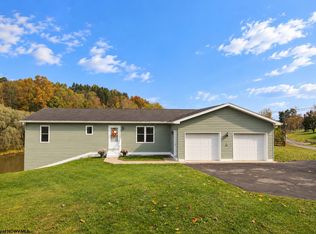 706 Middleville Rd, Bridgeport, WV 26330