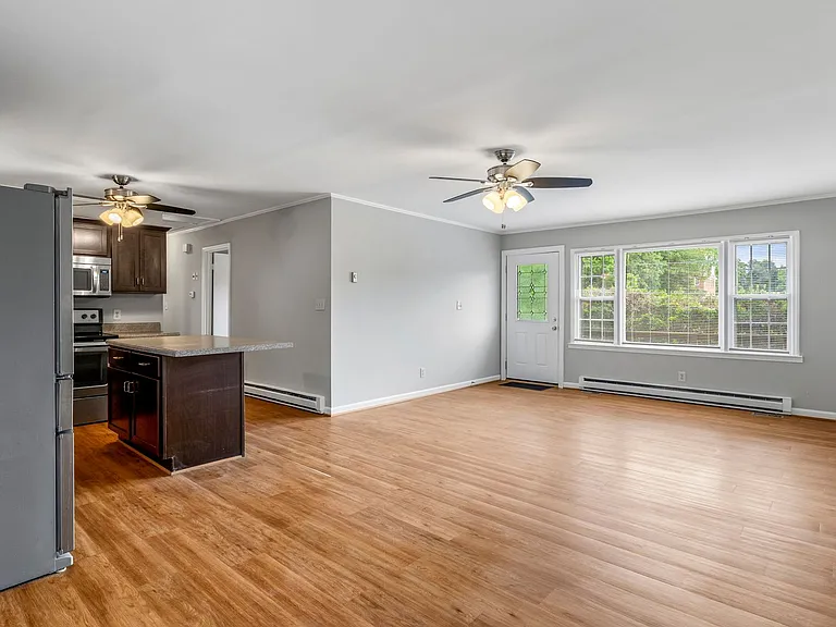 316 Friendway Rd — Photo 9