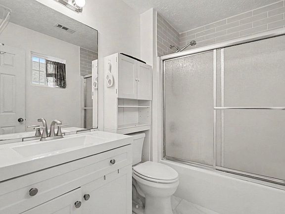 5th image of 2149 Wilkes Way