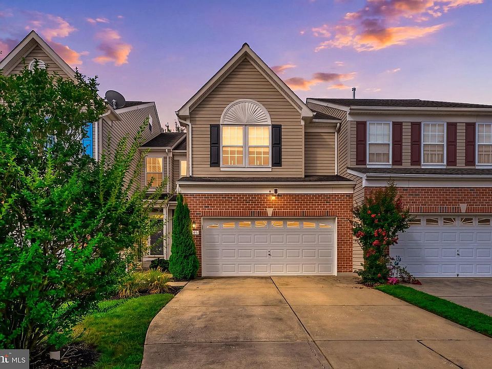 1st image of 3230 Woodspring Dr