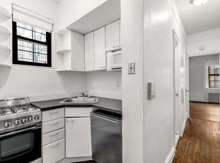 28 Greenwich St #R-1A, New York, NY 10011