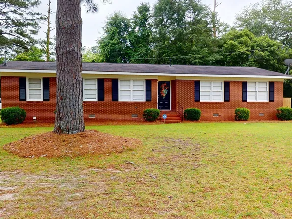 602 Sherwood Dr, Dublin, GA 31021