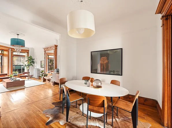 887 Lincoln Place image 2 of 12