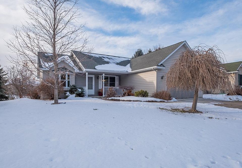 1st image of 1315 Cannon Valley Dr