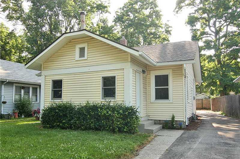 1st image of 5135 N Primrose Ave