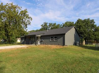 400 E Park Ave, Hartford, KS 66854