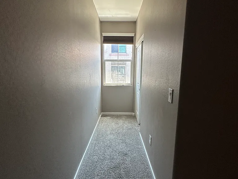 2354 E Hidalgo Ave — Photo 14