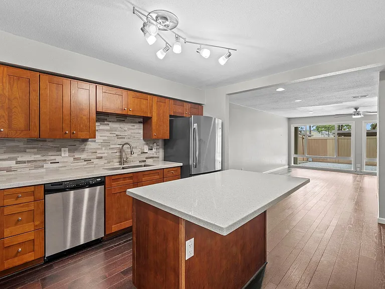 2303 Briarwest Blvd #2303 — Photo 5