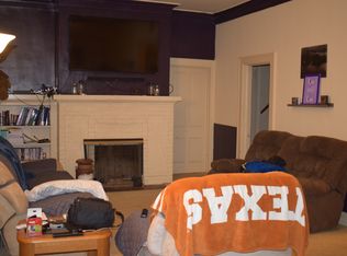 214 E Clay St, Roodhouse, IL 62082