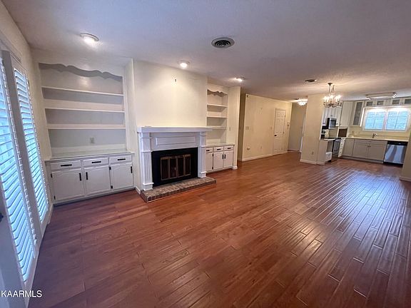 5th image of 811 Prestwick Dr