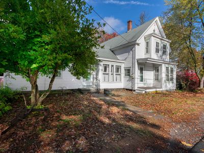 61 River Road, New Boston, NH, 03070