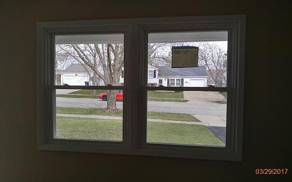 4th image of 512 Livingston Dr