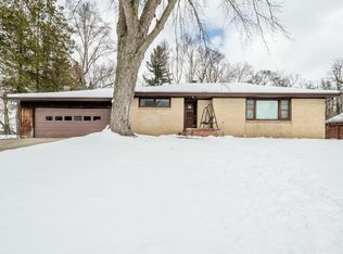 1313 South St, Niles, MI 49120