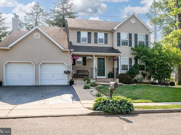 121 Clifford Ave, Hamilton, NJ 08619
