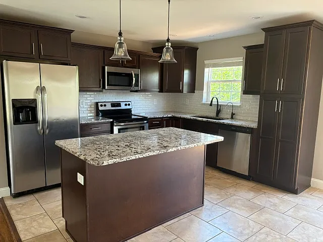 125 Creek View Drive — Photo 3