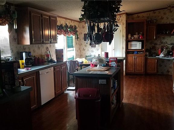 5th image of 6085 Shady Hill Cir