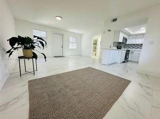 414 SE 14th St APT 4, Fort Lauderdale, FL 33316