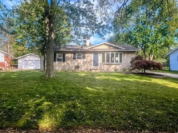 3300 Haker St, Midland, MI 48642