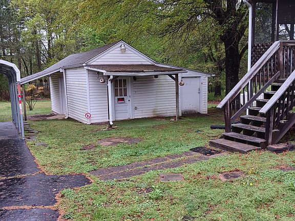 3rd image of 3733 Franklin Tpke