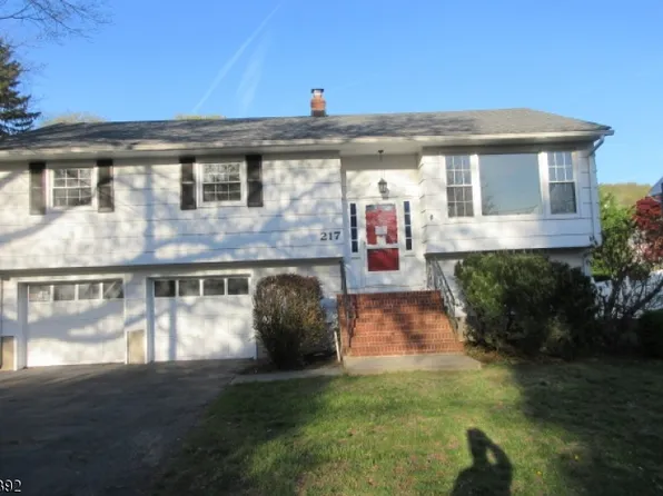 217 Ramapo Ave, Pompton Lakes Boro, NJ 07442