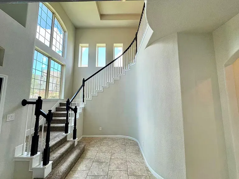 28943 Grand Teton Ct — Photo 6