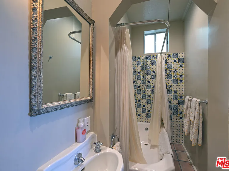 6855 Los Altos Pl — Photo 30