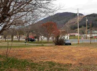 1356 Broadway Dr, Bean Station, TN 37708