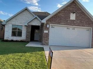 7804 95th St, Lubbock, TX 79424