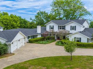 2859 N Cedar Hill Dr, Fayetteville, AR 72703