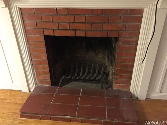 3rd image of 6409 Thomas Dr