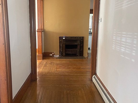 5th image of 99 Milk St