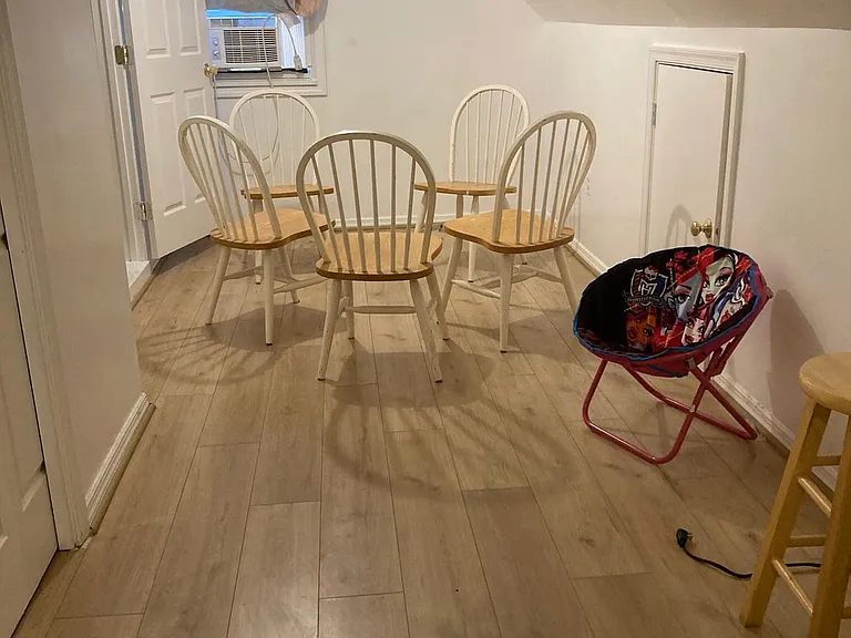 229 Manassas Dr — Photo 5