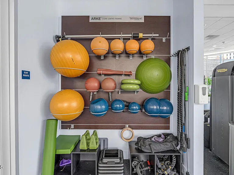 801 S Grand Ave #1710 — Photo 18