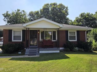 3213 Mildred Dr, Shively, KY 40216